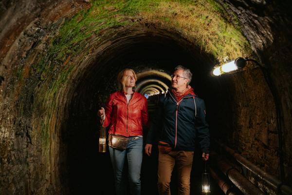 MIK Lichtertour am Piesberg mit_Grubenlampen_Foto_wach (7) (1).jpg